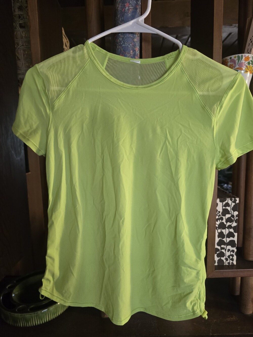 Lululemon Women’s Lime Short Sleeve Active Tee